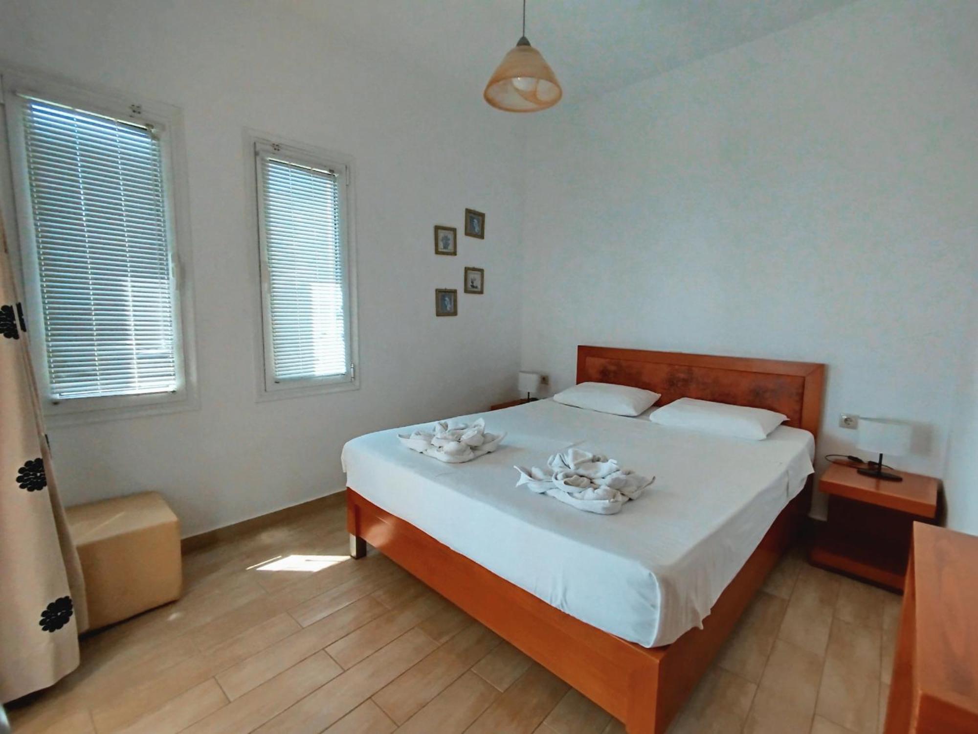 Alexena Apartments Agia Galini  Exterior photo
