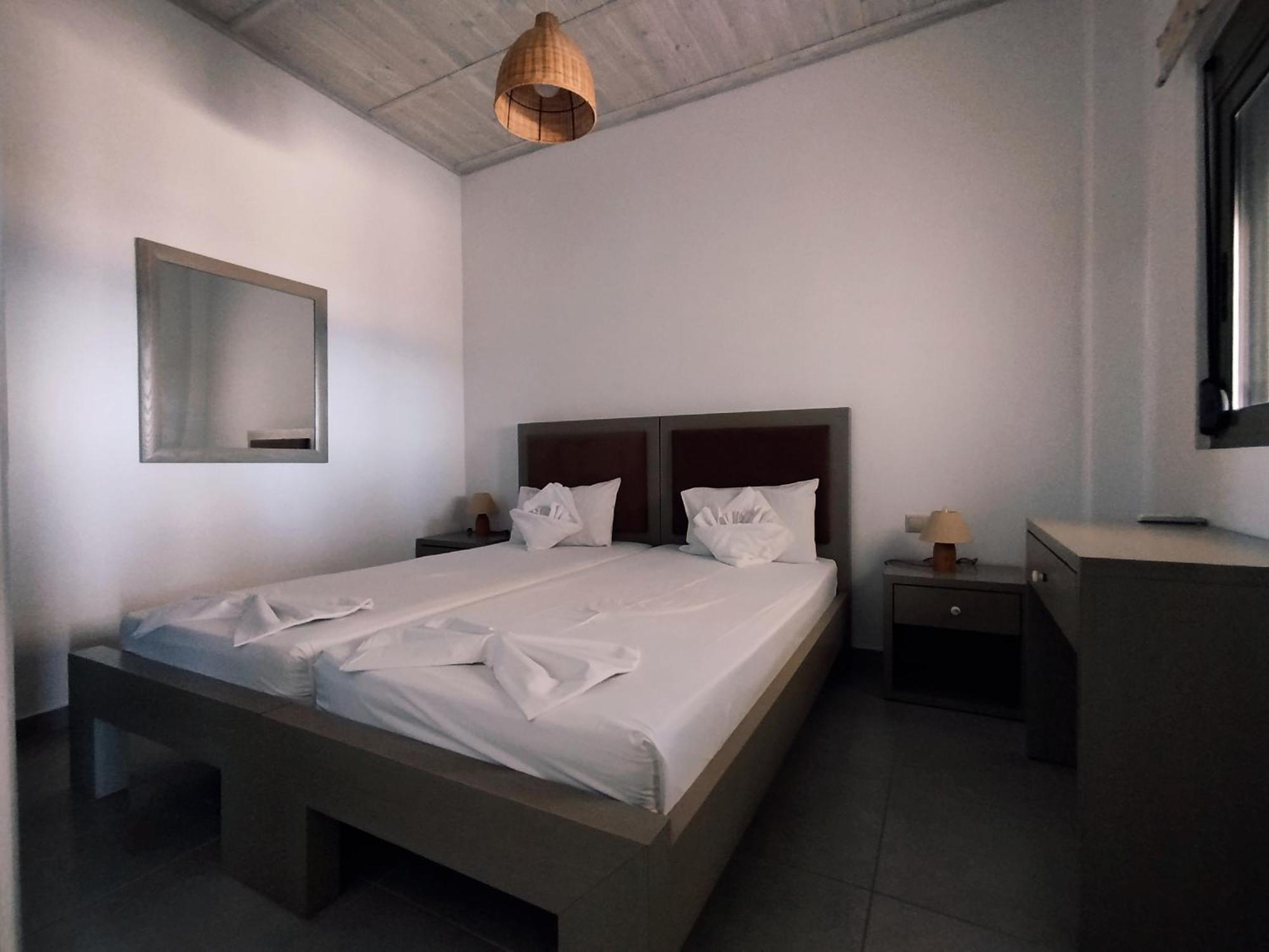 Alexena Apartments Agia Galini  Exterior photo