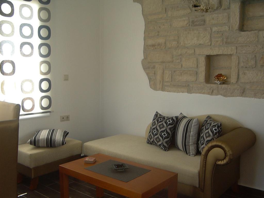 Alexena Apartments Agia Galini  Room photo